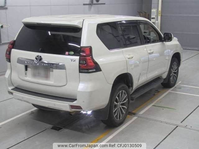 toyota land-cruiser-prado 2018 -TOYOTA--Land Cruiser Prado LDA-GDJ150W--GDJ150W-0032609---TOYOTA--Land Cruiser Prado LDA-GDJ150W--GDJ150W-0032609- image 2