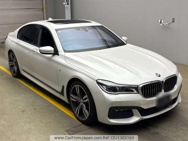 bmw 7-series 2017 quick_quick_DBA-7A30_WBA7A22000G764939 image 1