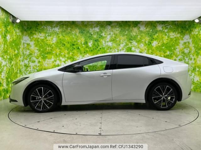toyota prius 2023 quick_quick_6AA-MXWH60_MXWH60-4031064 image 2