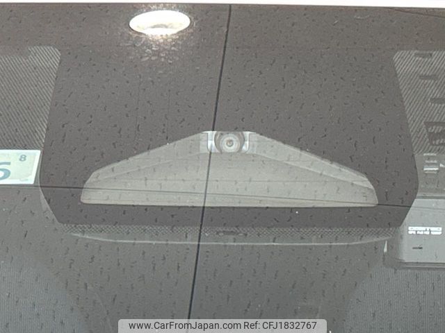 toyota prius 2023 CFJ1832767 image 2