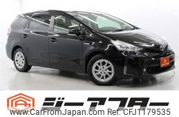 toyota prius-α 2015 CFJ1179535