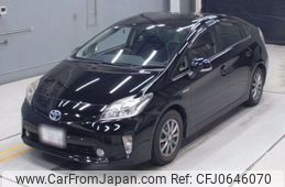 toyota prius 2015 -TOYOTA 【岐阜 354す818】--Prius ZVW30-0420093---TOYOTA 【岐阜 354す818】--Prius ZVW30-0420093-