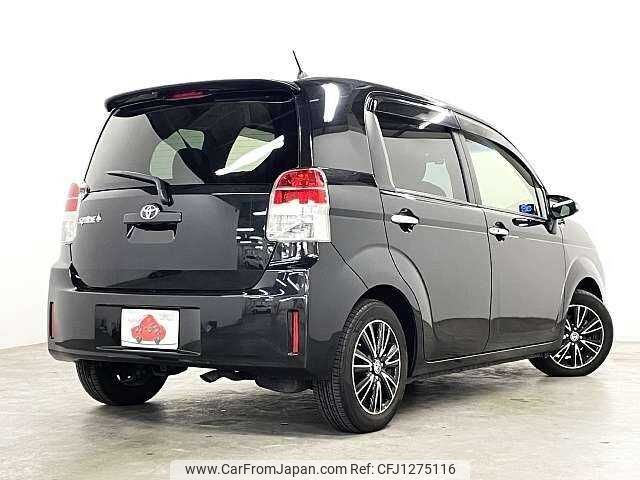 toyota spade 2012 504928-930736 image 2