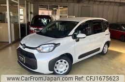 toyota sienta 2024 CFJ1675623