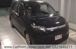 toyota spade 2015 CFJ1846211