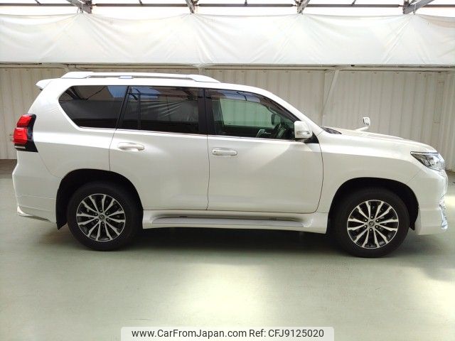 toyota land-cruiser-prado 2020 ENHANCEAUTO_1_ea275455 image 2