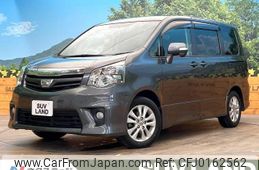 toyota noah 2013 -TOYOTA--Noah DBA-ZRR70W--ZRR70-0586108---TOYOTA--Noah DBA-ZRR70W--ZRR70-0586108-