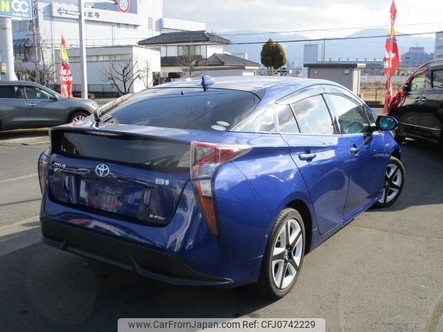 toyota prius 2017 quick_quick_DAA-ZVW55_ZVW55-8046012 image 2