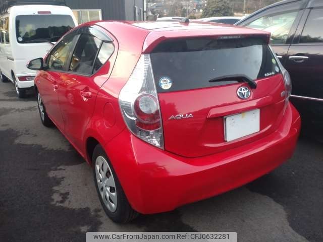 toyota aqua 2012 -TOYOTA 【尾張小牧 503ｽ5004】--AQUA DAA-NHP10--NHP10-2048186---TOYOTA 【尾張小牧 503ｽ5004】--AQUA DAA-NHP10--NHP10-2048186- image 2