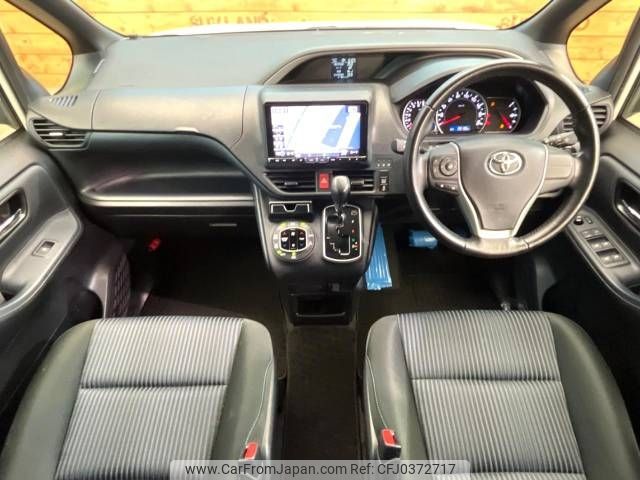 toyota voxy 2016 -TOYOTA--Voxy DBA-ZRR80W--ZRR80-0193661---TOYOTA--Voxy DBA-ZRR80W--ZRR80-0193661- image 2