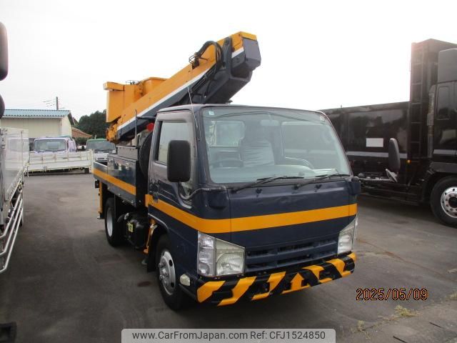 isuzu elf-truck 2010 CFJ1524850 image 2
