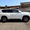 toyota land-cruiser-prado 2021 24232907 image 6