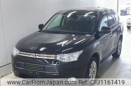 mitsubishi outlander-phev 2014 -MITSUBISHI--Outlander PHEV GG2W-0013643---MITSUBISHI--Outlander PHEV GG2W-0013643-