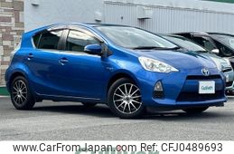 toyota aqua 2013 -TOYOTA--AQUA DAA-NHP10--NHP10-6142000---TOYOTA--AQUA DAA-NHP10--NHP10-6142000-