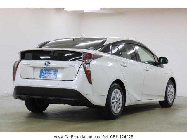 toyota prius 2018 quick_quick_ZVW50_ZVW50-6116721 image 2
