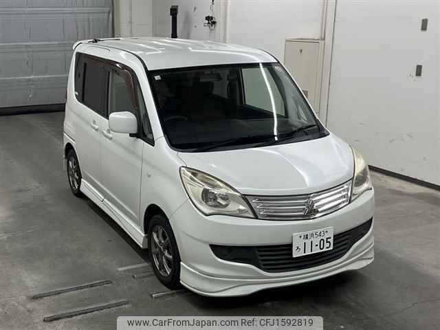 mitsubishi delica-d2 2012 CFJ1592819 image 1