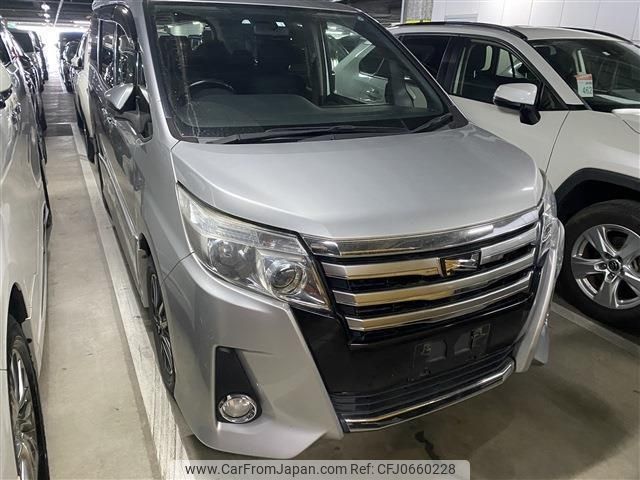 toyota noah 2014 -TOYOTA--Noah ZRR80W--0005771---TOYOTA--Noah ZRR80W--0005771- image 2