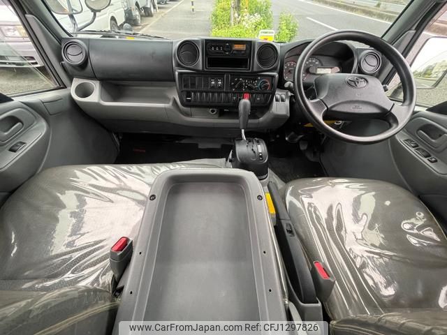 toyota dyna-truck 2019 GOO_NET_EXCHANGE_0507057A30250614W003 image 2