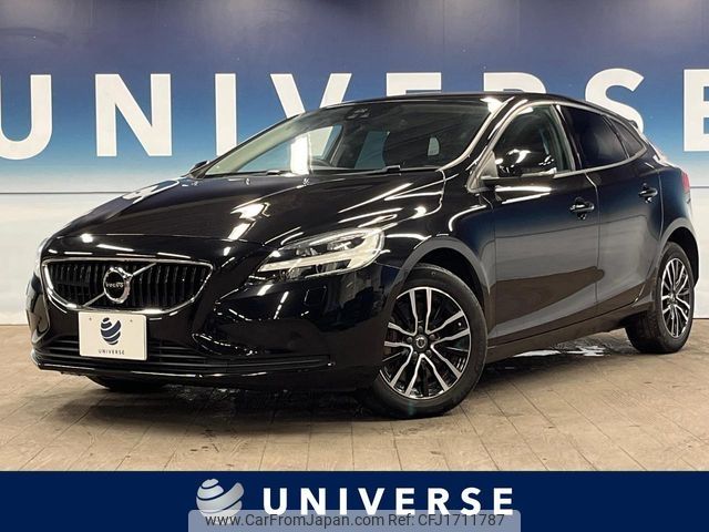 volvo v40 2018 CFJ1711787 image 1