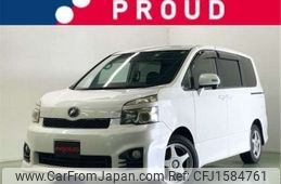 toyota voxy 2010 CFJ1584761