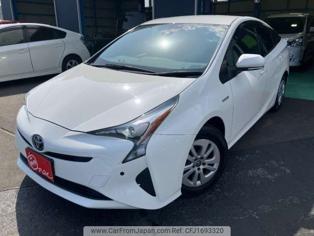 toyota prius 2018 CFJ1693320 image 1