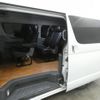 toyota hiace-wagon 2010 CFJ1732423 image 14
