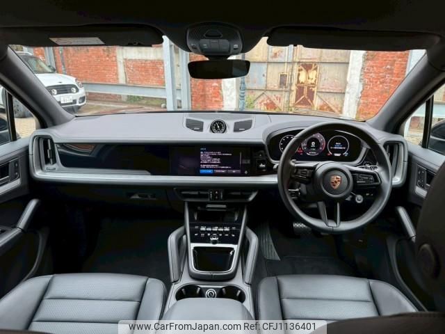 porsche cayenne 2024 quick_quick_3LA-E3RL_WP1ZZZ9YZRDA21901 image 2