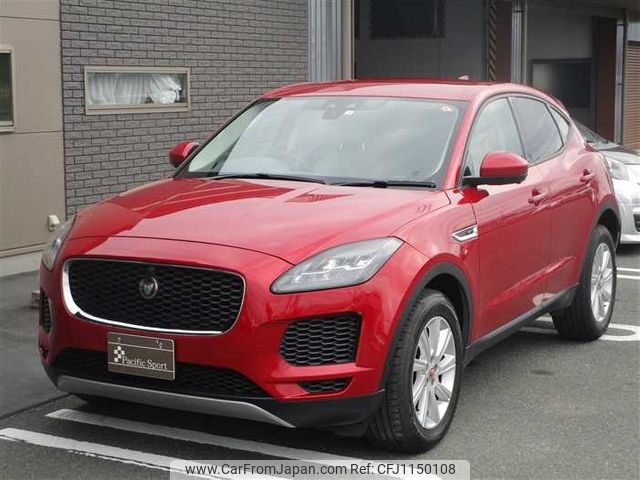 jaguar e-pace 2018 250425113452 image 2