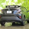 toyota c-hr 2017 quick_quick_DAA-ZYX10_ZYX10-2026518 image 3