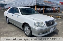 toyota crown 2001 CFJ1643337