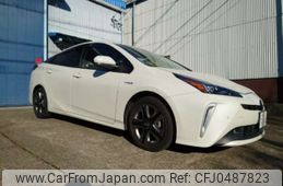 toyota prius 2019 -TOYOTA 【岐阜 303ﾅ7136】--Prius DAA-ZVW51--ZVW51-6088682---TOYOTA 【岐阜 303ﾅ7136】--Prius DAA-ZVW51--ZVW51-6088682-