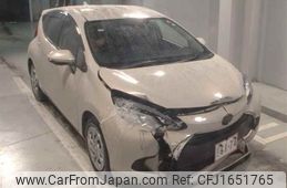 toyota aqua 2023 CFJ1651765