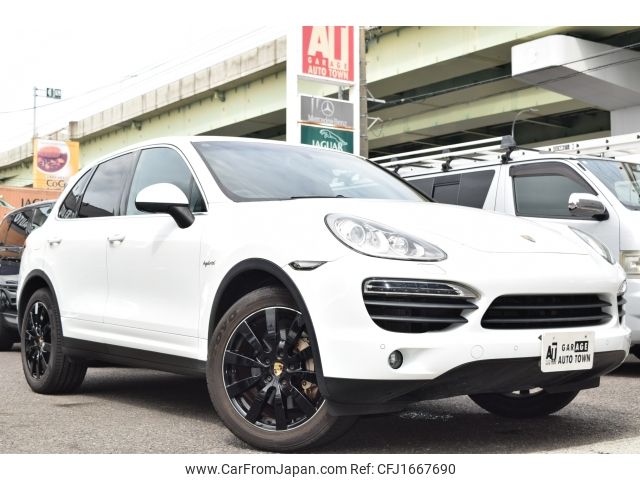 porsche cayenne 2013 CFJ1667690 image 2