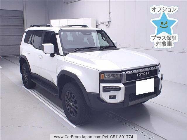 toyota land-cruiser-wagon 2024 CFJ1801774 image 1