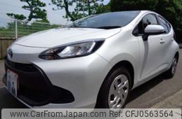 toyota aqua 2022 -TOYOTA 【岐阜 303ﾅ 2】--AQUA 6AA-MXPK11--MXPK11-2048738---TOYOTA 【岐阜 303ﾅ 2】--AQUA 6AA-MXPK11--MXPK11-2048738-