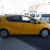 toyota aqua 2016 CFJ1832739 image 4