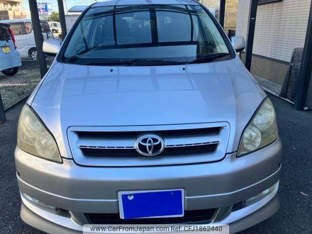 toyota ipsum 2003 CFJ1862440 image 1