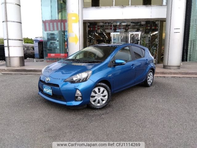 toyota aqua 2012 -TOYOTA--AQUA DAA-NHP10--NHP10-6083102---TOYOTA--AQUA DAA-NHP10--NHP10-6083102- image 1