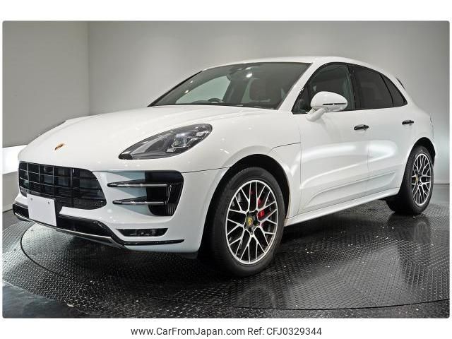 porsche macan 2017 quick_quick_ABA-J1H3_WP1ZZZ95ZHLB72915 image 1