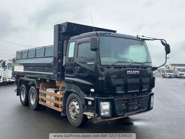 isuzu giga 2013 CFJ1529923 image 2