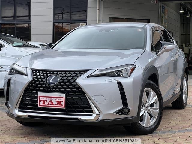 lexus ux 2019 -LEXUS--Lexus UX 6AA-MZAH10--MZAH10-2020831---LEXUS--Lexus UX 6AA-MZAH10--MZAH10-2020831- image 1