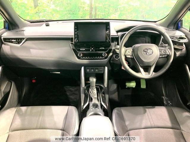 toyota corolla-cross 2023 CFJ1691370 image 2