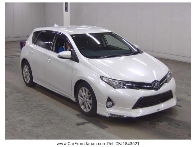 toyota auris 2014 CFJ1843621 image 1