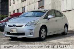 toyota prius 2011 CFJ1541533