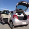 toyota vitz 2005 REALMOTOR_N2020120079HD-10 image 16