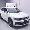 volkswagen tiguan 2019 -VOLKSWAGEN--VW Tiguan 5NCZD-KW862786---VOLKSWAGEN--VW Tiguan 5NCZD-KW862786- image 1