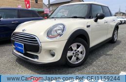 mini mini-others 2015 quick_quick_DBA-XS12_WMWXS120002C73231