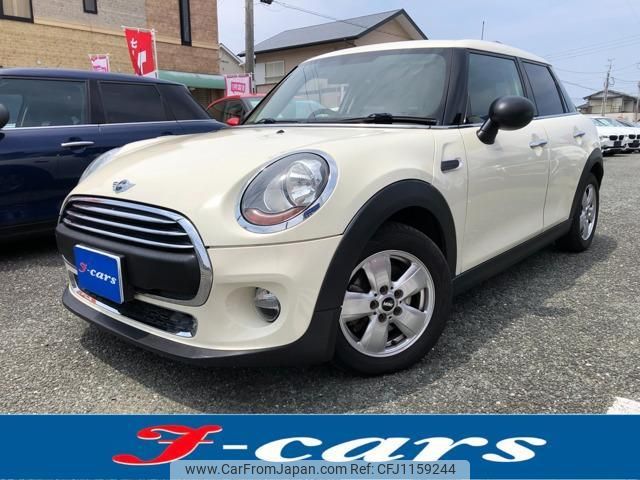 mini mini-others 2015 quick_quick_DBA-XS12_WMWXS120002C73231 image 1