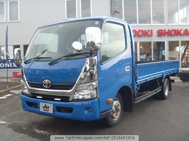 toyota toyoace 2013 GOO_NET_EXCHANGE_0902301A30240205W001 image 1