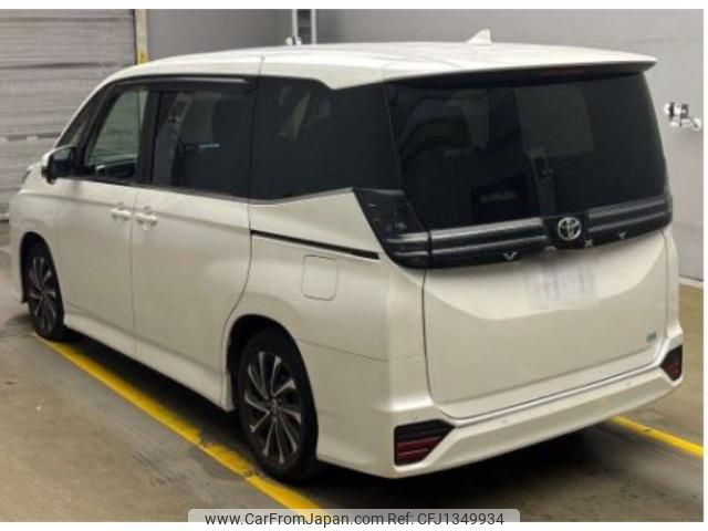 toyota voxy 2023 quick_quick_6BA-MZRA90W_0035995 image 2
